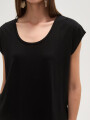 Remera Ailana Negro