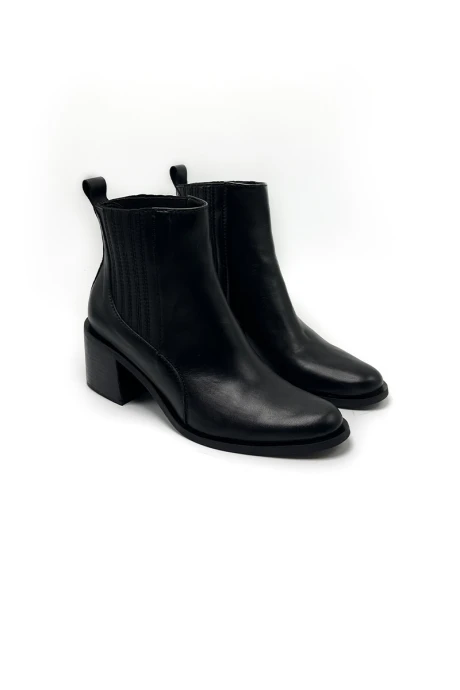 Bota Amazona Negro