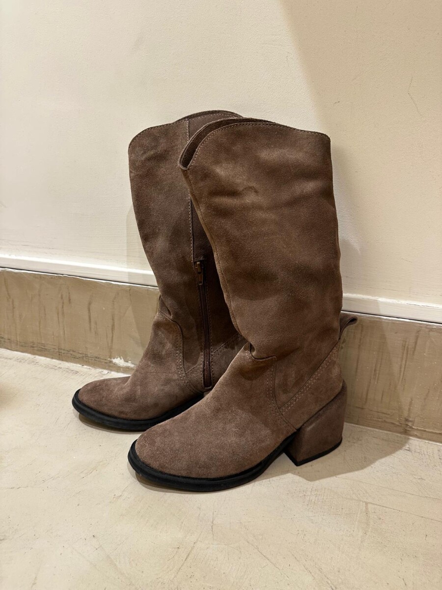 BOTAS QUEBRACHO SHORT - Vison 