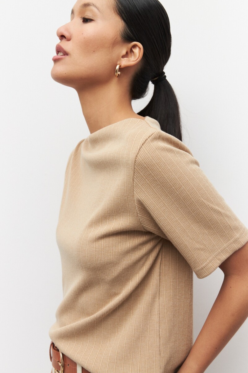 REMERA MORENA - Beige Melange 