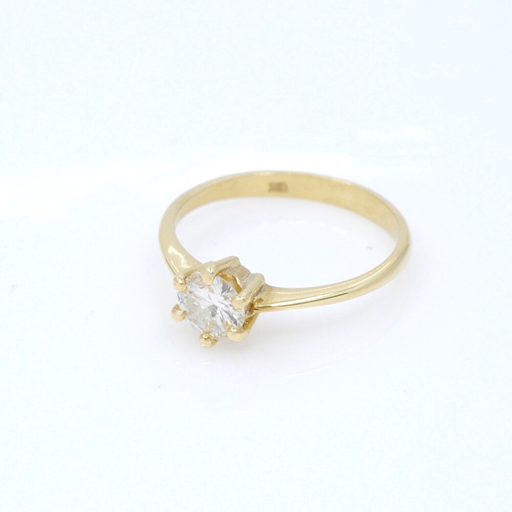 Anillo solitario en oro 18k amarillo Anillo solitario en oro 18k amarillo