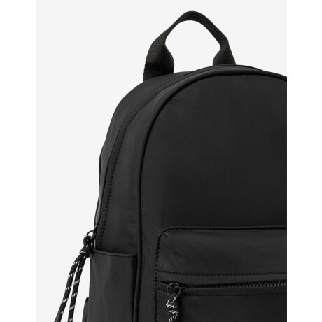 Mochila En Material Reciclado Negro