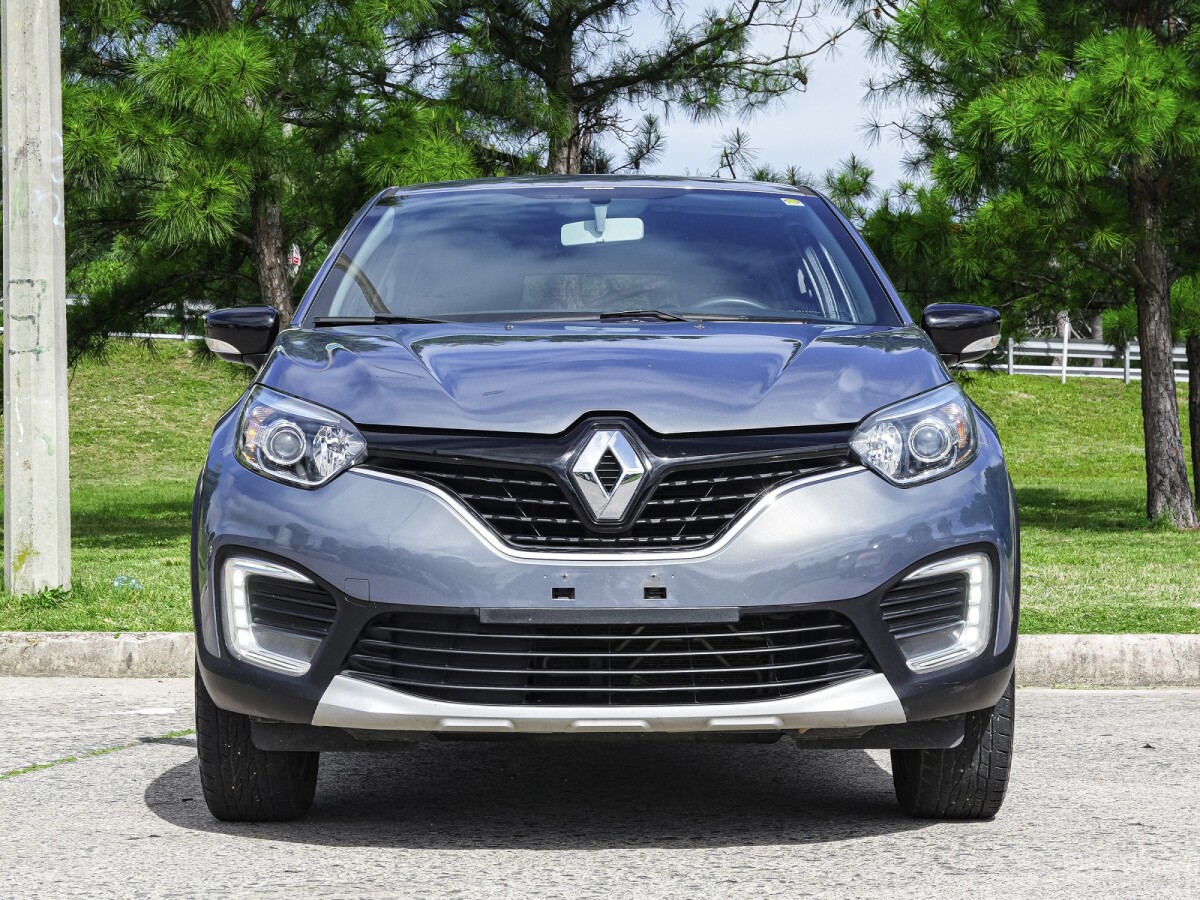Renault Grand Captur Zen 2.0 MT| Permuta / Financia Renault Grand Captur Zen 2.0 MT| Permuta / Financia