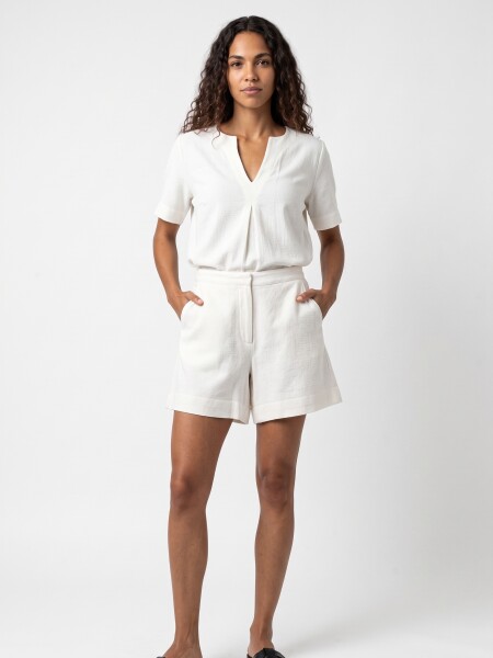 SHORT YANINA CRUDO