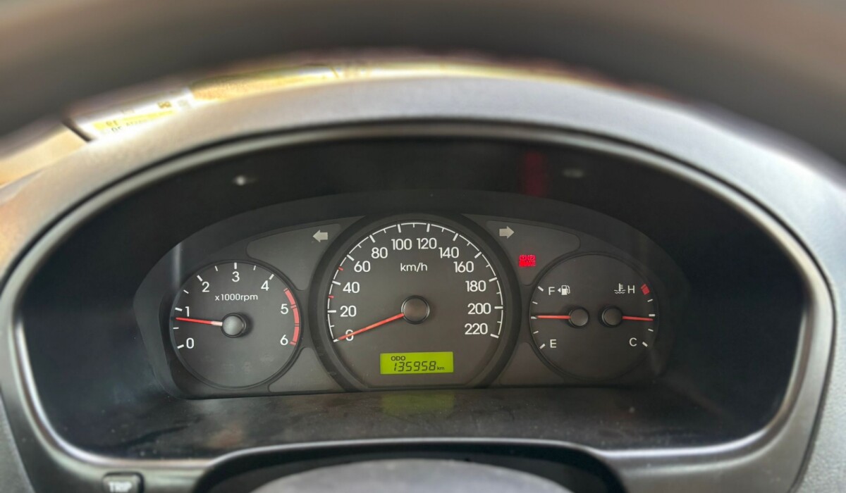 Hyundai H1 12Plz Minibus Diesel - 2014 Hyundai H1 12Plz Minibus Diesel - 2014