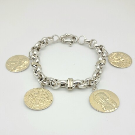 Pulsera religiosa de plata y double en oro 18 ktes con medallas. Pulsera religiosa de plata y double en oro 18 ktes con medallas.
