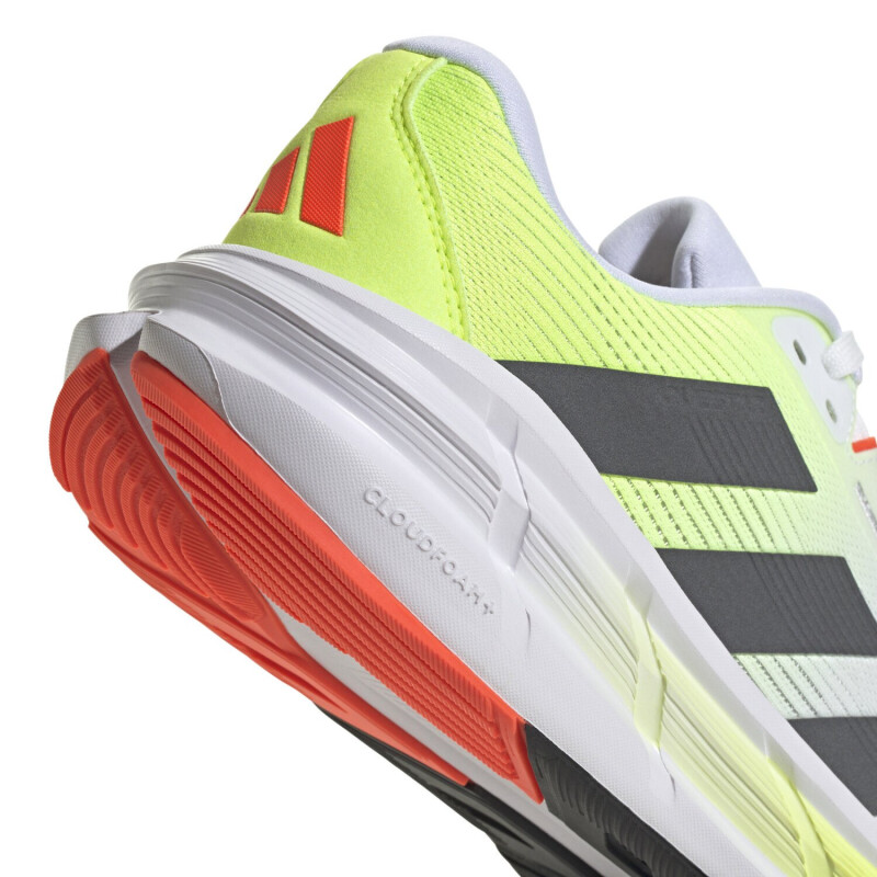 Championes de Hombre Adidas Running Questar 3 Blanco - Gris - Verde Lima