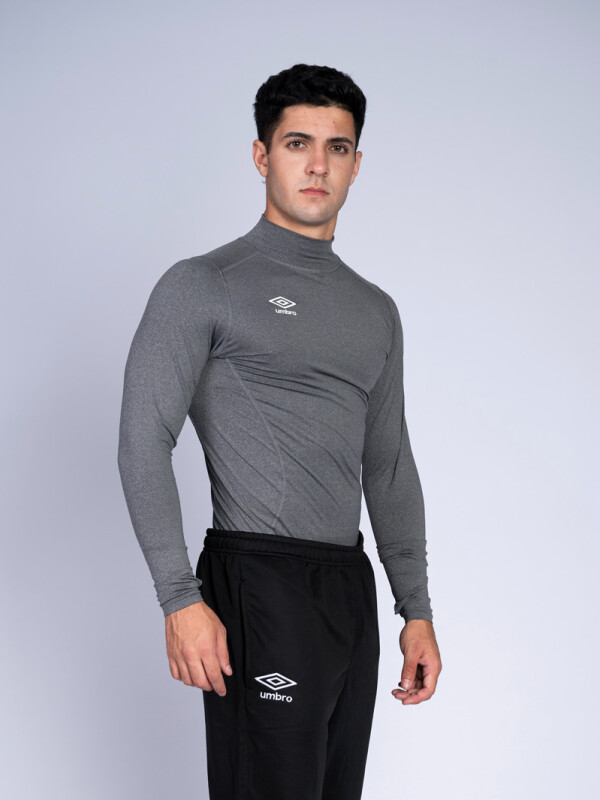 Remera Térmica Umbro Hombre Gris