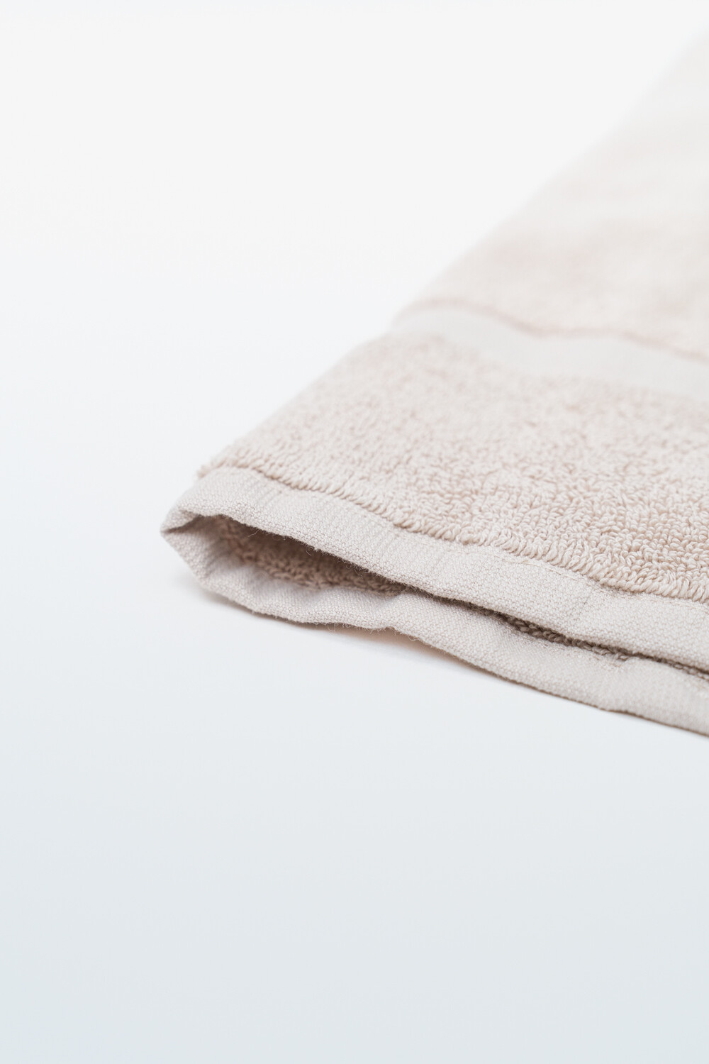 Toalla Piso Tila, 500 Gms Beige