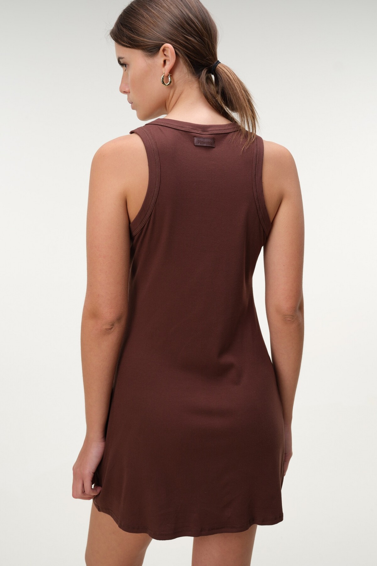Vestido Básico Rib Marron