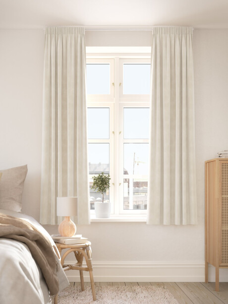 Cortina AUSTRA 1x140x175 terciopelo beige Cortina AUSTRA 1x140x175 terciopelo beige