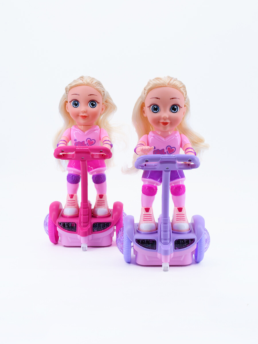 MUÑECA EN MONOPATIN CON MUSICA - 2 O + 