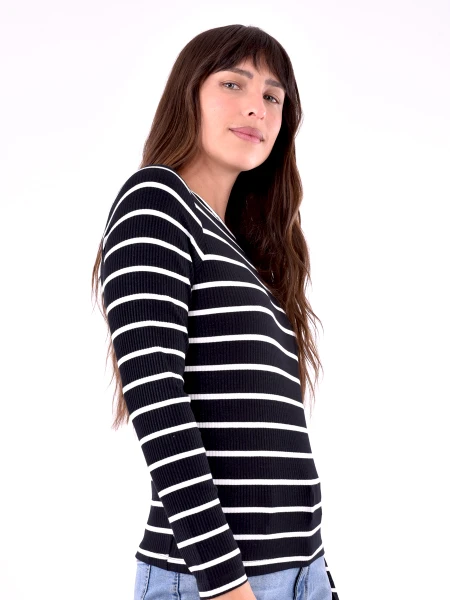 REMERA FELDA VARIANTE 1