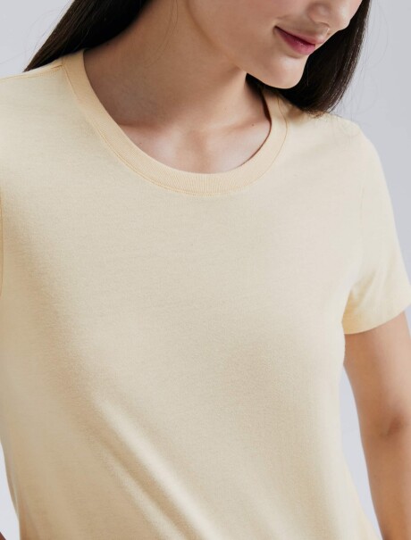 CAMISETA BÁSICA MANGA CORTA AMARILLO