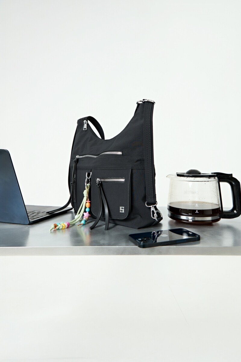 Hobo mochila con llavero removible - negro 