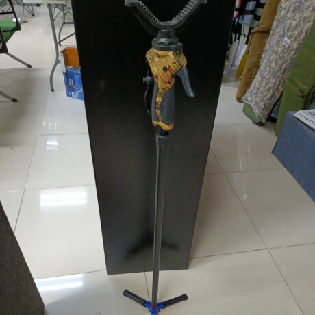 MONOPIE TELESCOPICO 1 PATA CON BASE DE 3 APOYOS AJUSTABLE MONOPIE TELESCOPICO 1 PATA CON BASE DE 3 APOYOS AJUSTABLE