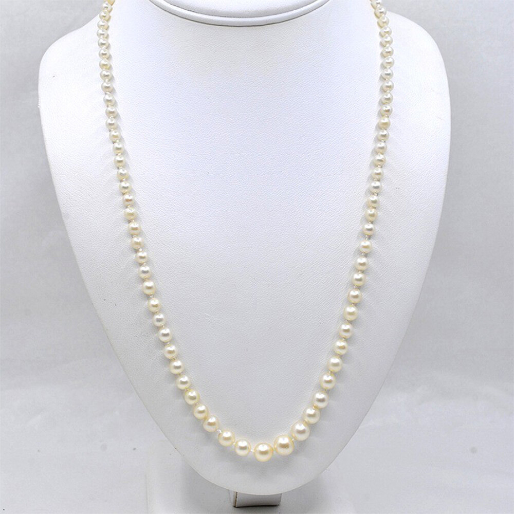 Collar Perlas De Cultivo Con Broche en Oro 18 K, Brillantes Y Diamantes Collar Perlas De Cultivo Con Broche en Oro 18 K, Brillantes Y Diamantes