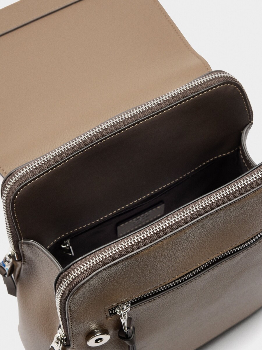 Mochila Color Block Con Solapa beige