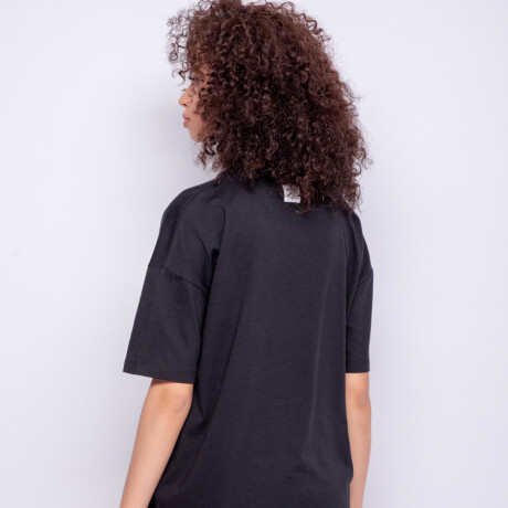 REMERA INDOOR Negro