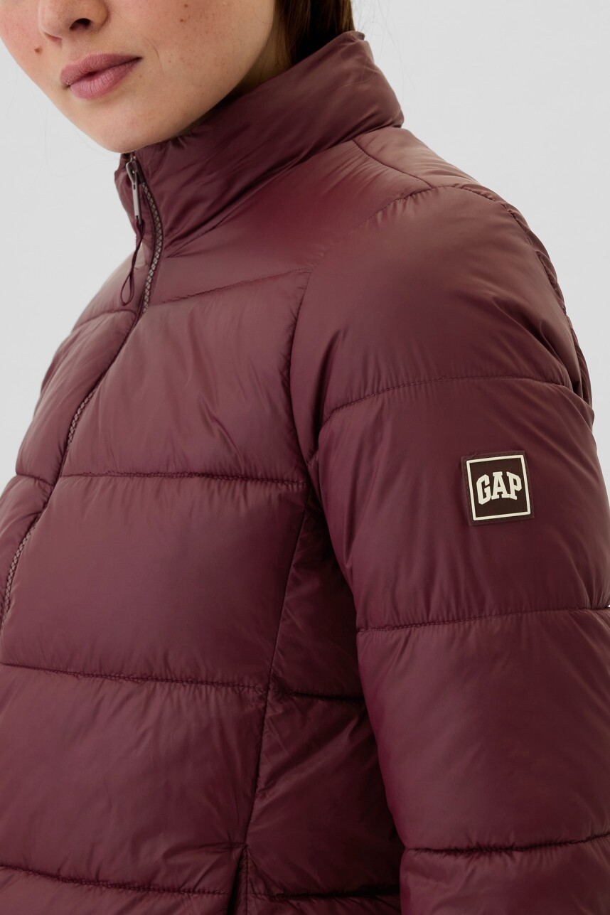 Campera Puffer Logo Gap Mujer Pinot Noir 796