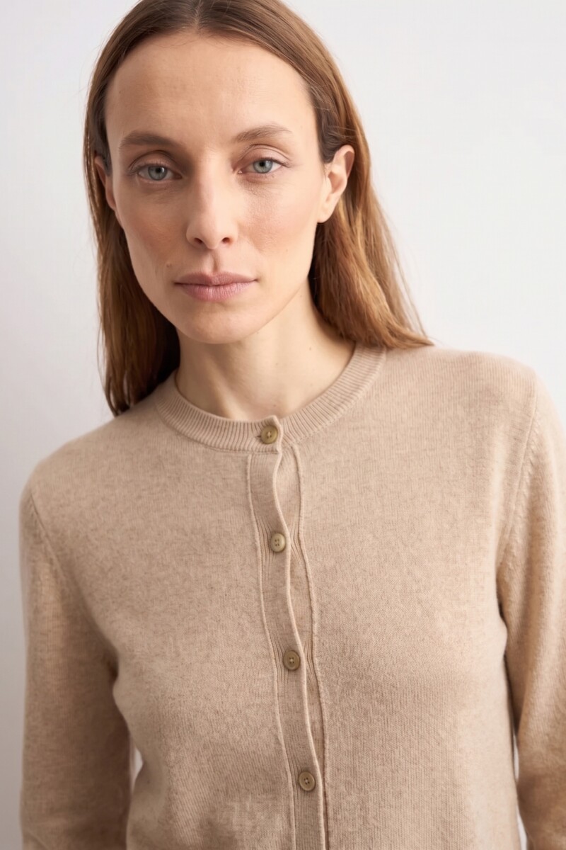 Cardigan clásico beige melange