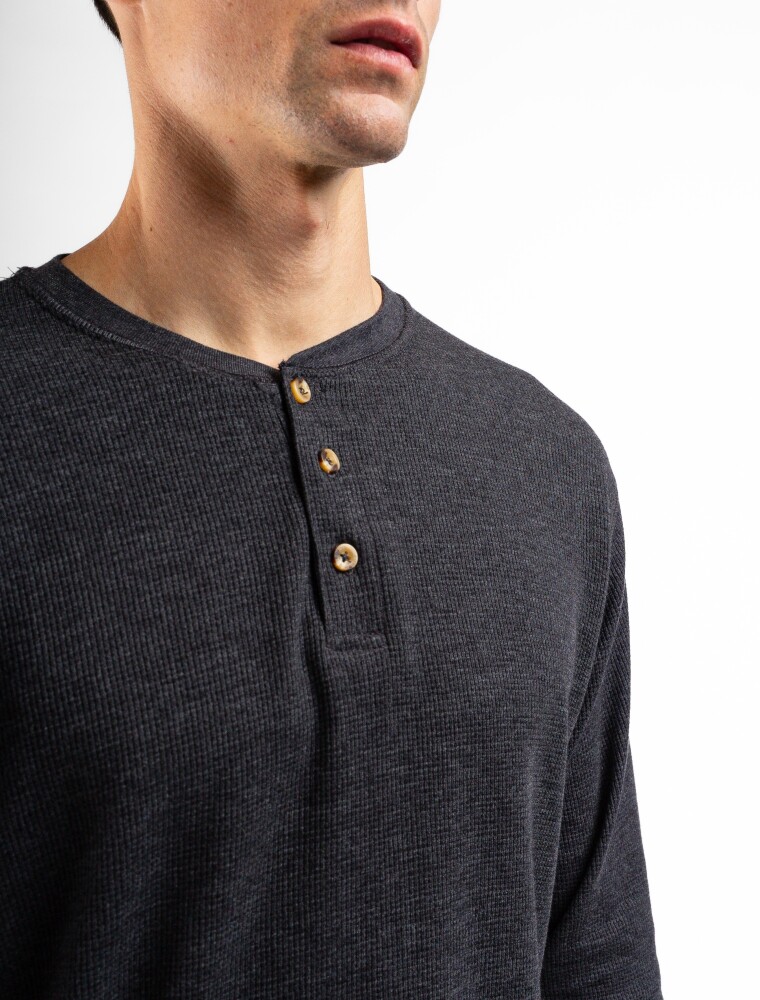 Remera Termal C/Botones Gris Oscuro