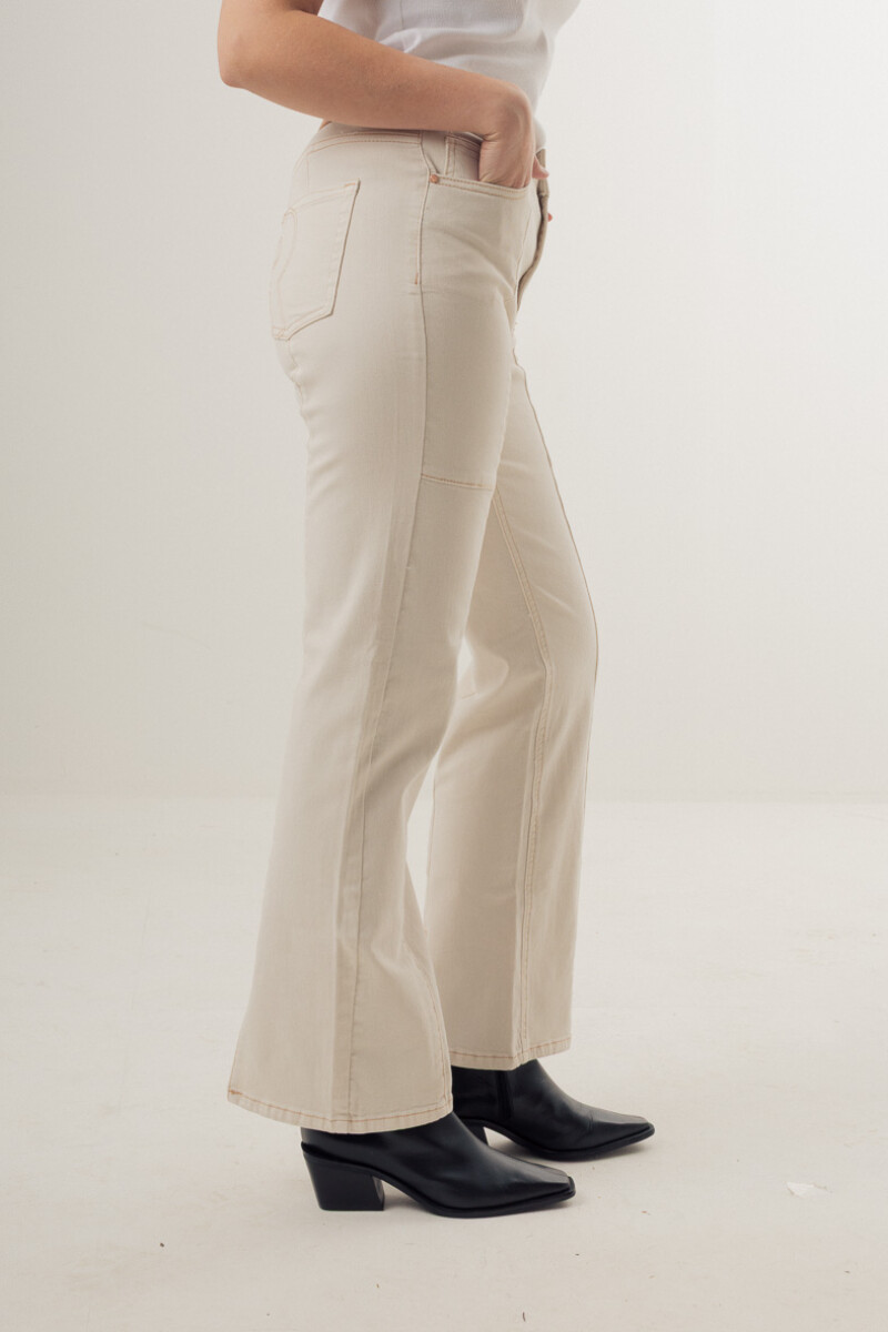 linn Off White