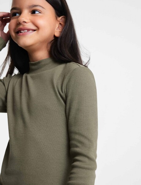 POLERA INFANTIL DE TELA ACANALADA VERDE