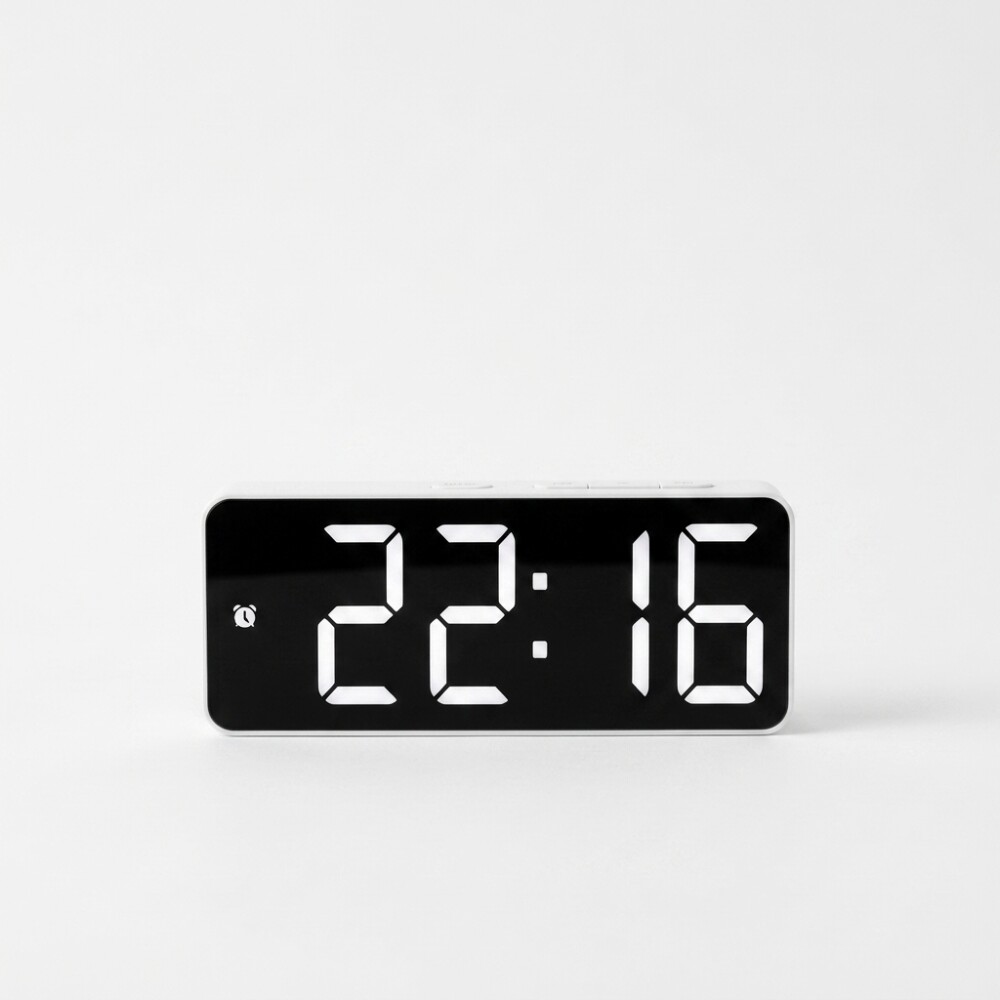 Reloj Digital Led A Pilas o USB Con Calendario y temperatura Blanco