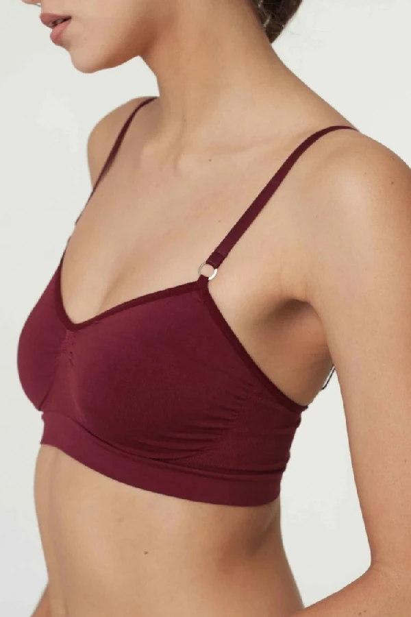 SEAMLESS