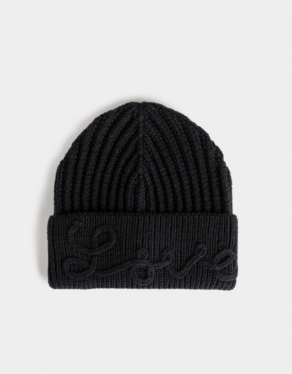 Gorro Tejido Bordado 