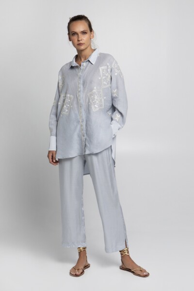 CAMISA BORDADA Gris
