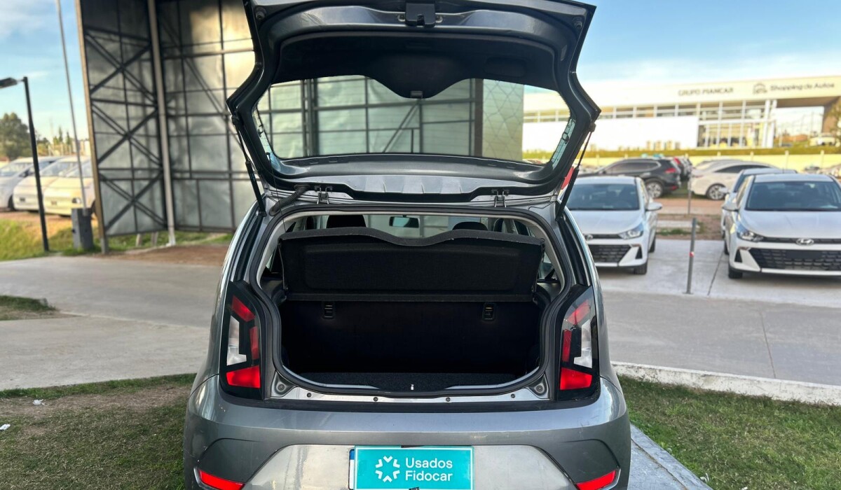 Volkswagen Move Up 1.0 MT 2019 Volkswagen Move Up 1.0 MT 2019