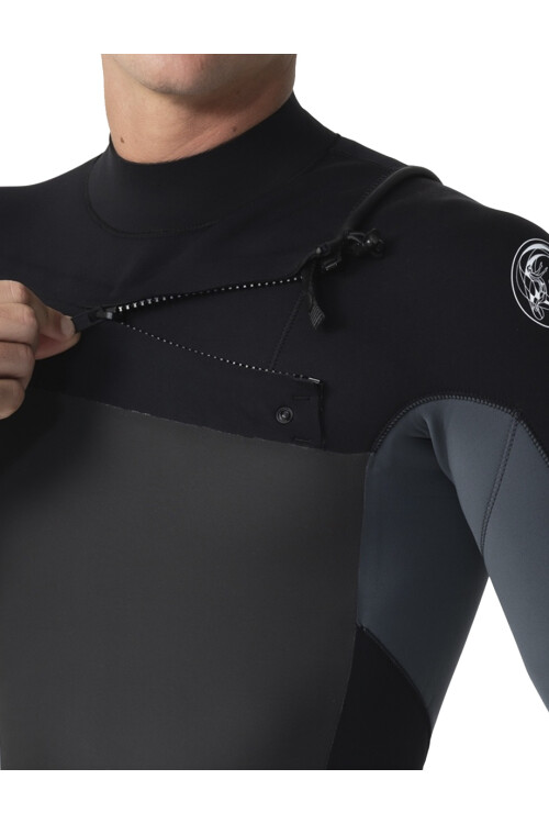 PRE-VENTA (Entrega estimada en Marzo) Defender 4/3mm - Chest Zip Full Wetsuit - Graphite PRE-VENTA (Entrega estimada en Marzo) Defender 4/3mm - Chest Zip Full Wetsuit - Graphite