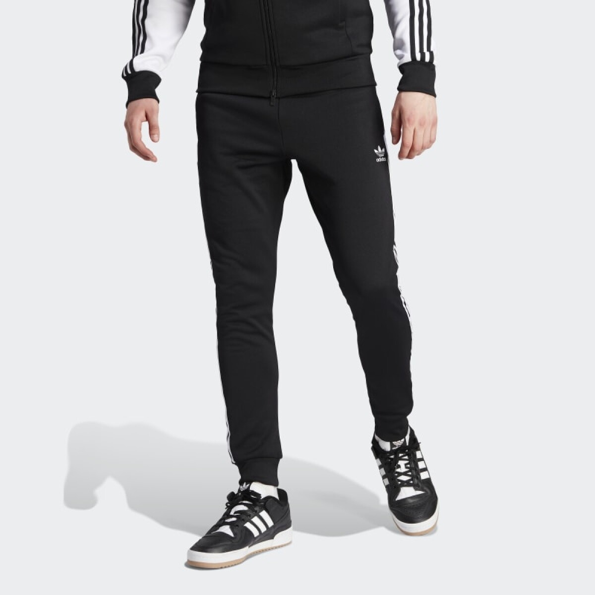 Pantalón Deportivo Adidas Adicolor Classics SST - Negro 