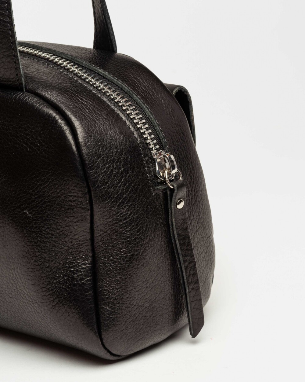 Cartera al hombro Indie en cuero vegetal liso Negro