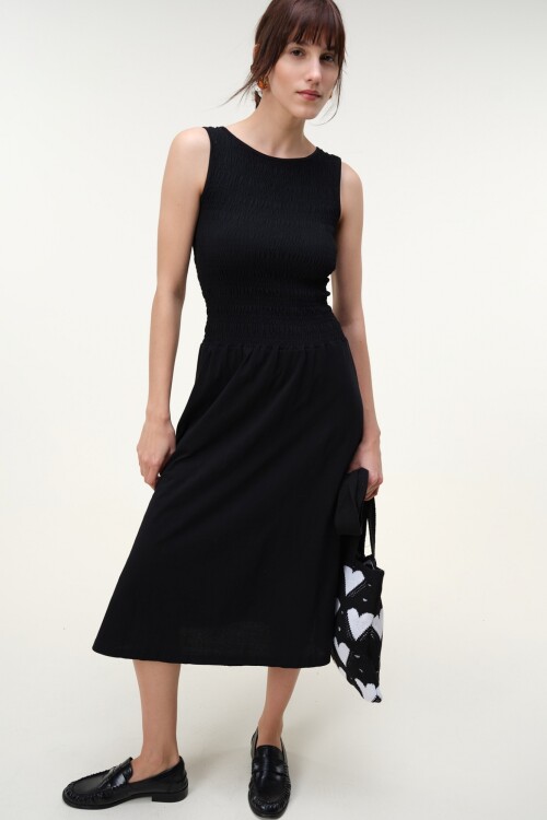 Vestido Frunces Algodón Negro