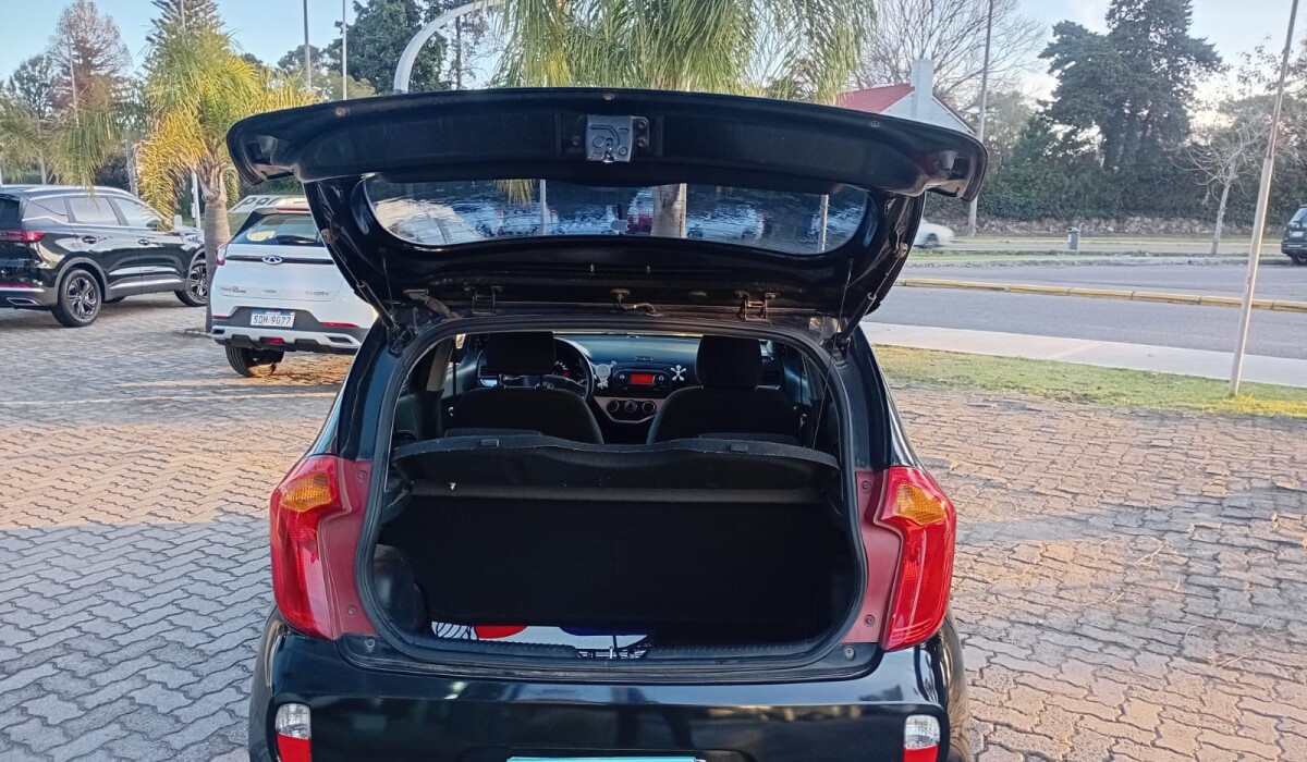 Kia Picanto - 1.0 - 2013 Kia Picanto - 1.0 - 2013