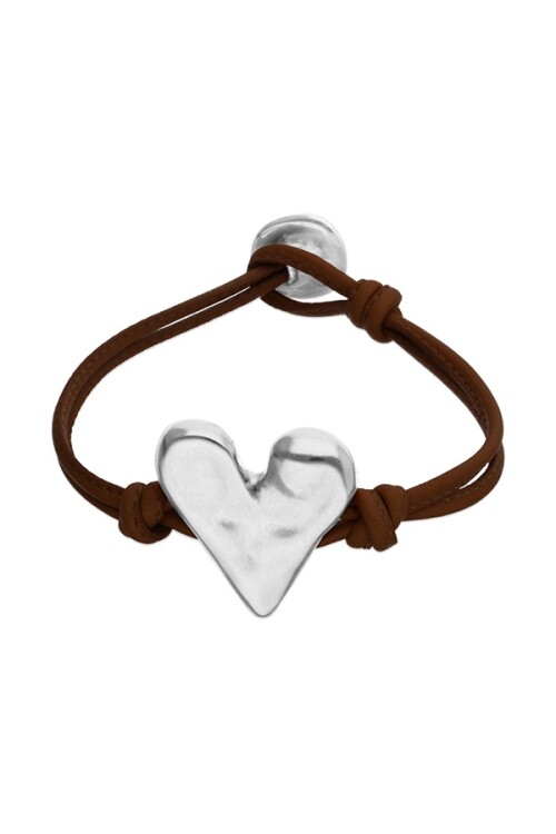 PULSERA DE CUERO NEGRO CON DETALLE DE CORAZÓN BAÑADO EN PLATA DE LEY Pulsera