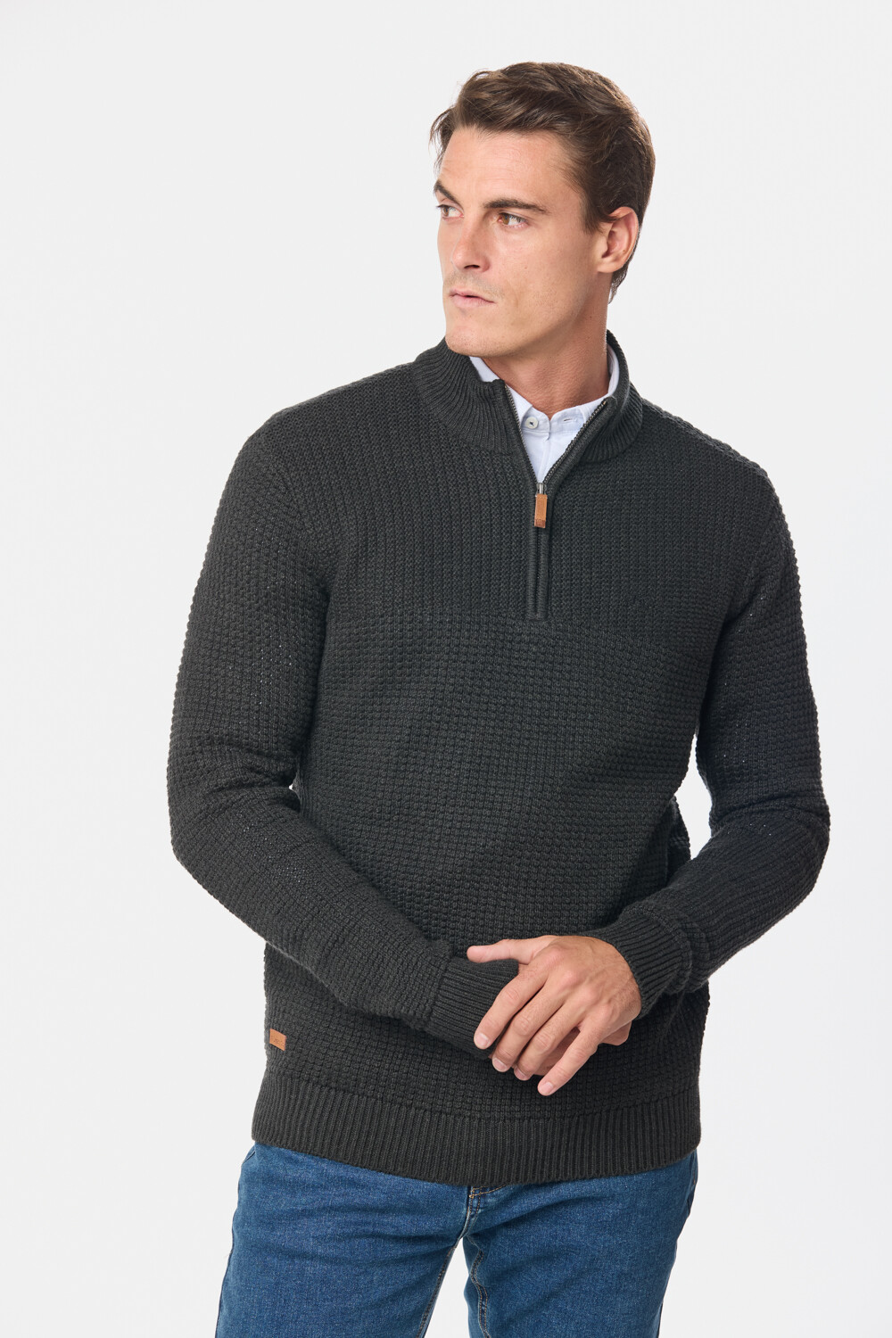 BUZO TEJIDO MEDIO CIERRE CON ESTRUCTURA Gris Oscuro