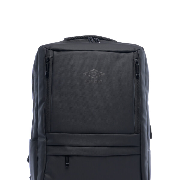 MOCHILA TRIPEC Umbro 002
