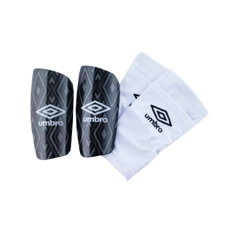 Canillera Umbro C/Media PRO Hombre Negro-Blanco S/C