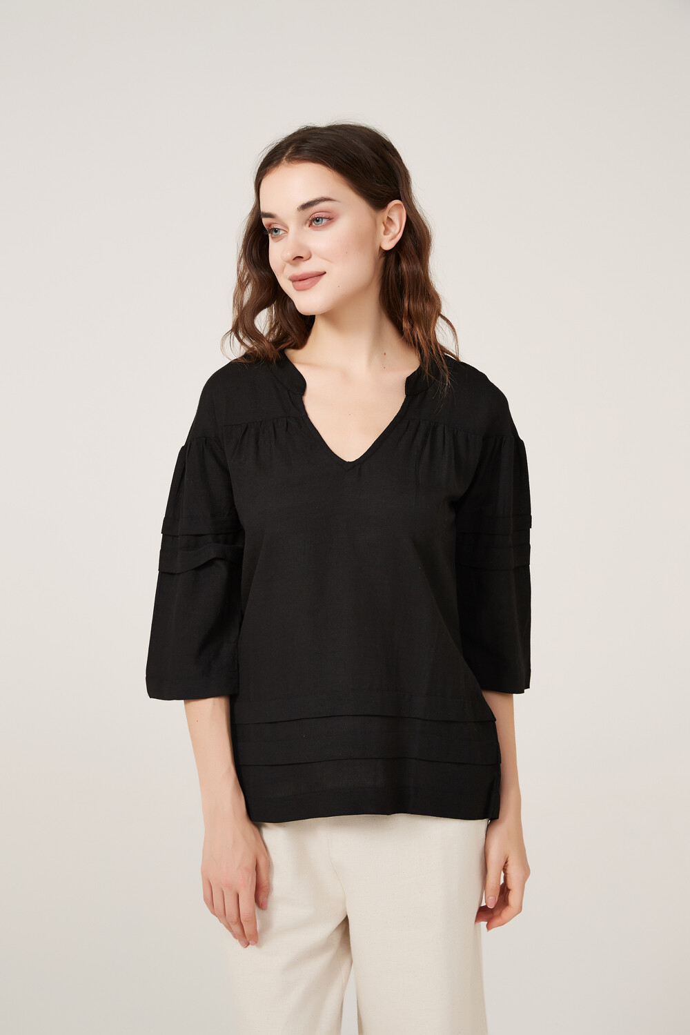 Blusa Aliou Negro