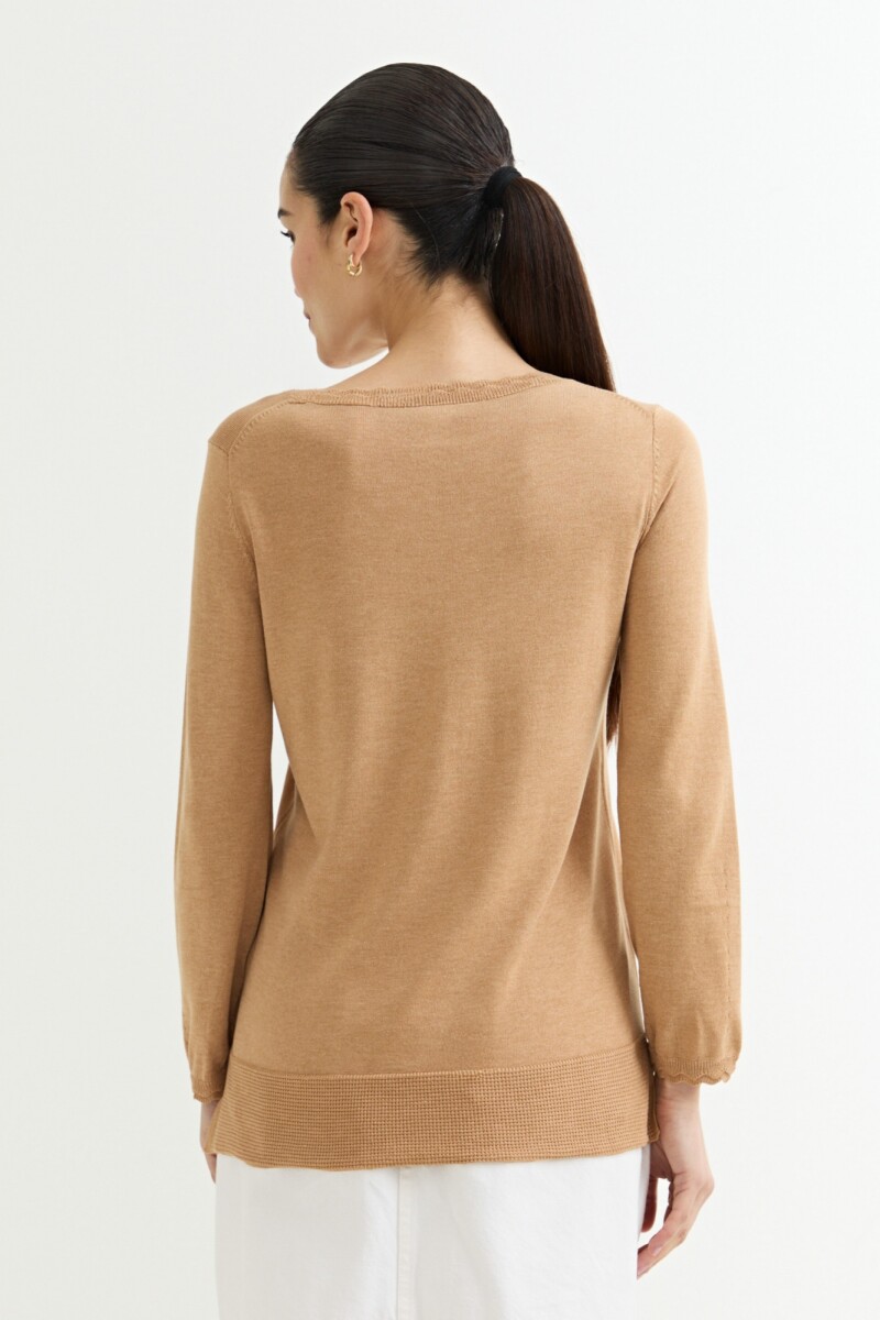 Sweater con crochet KHAKI