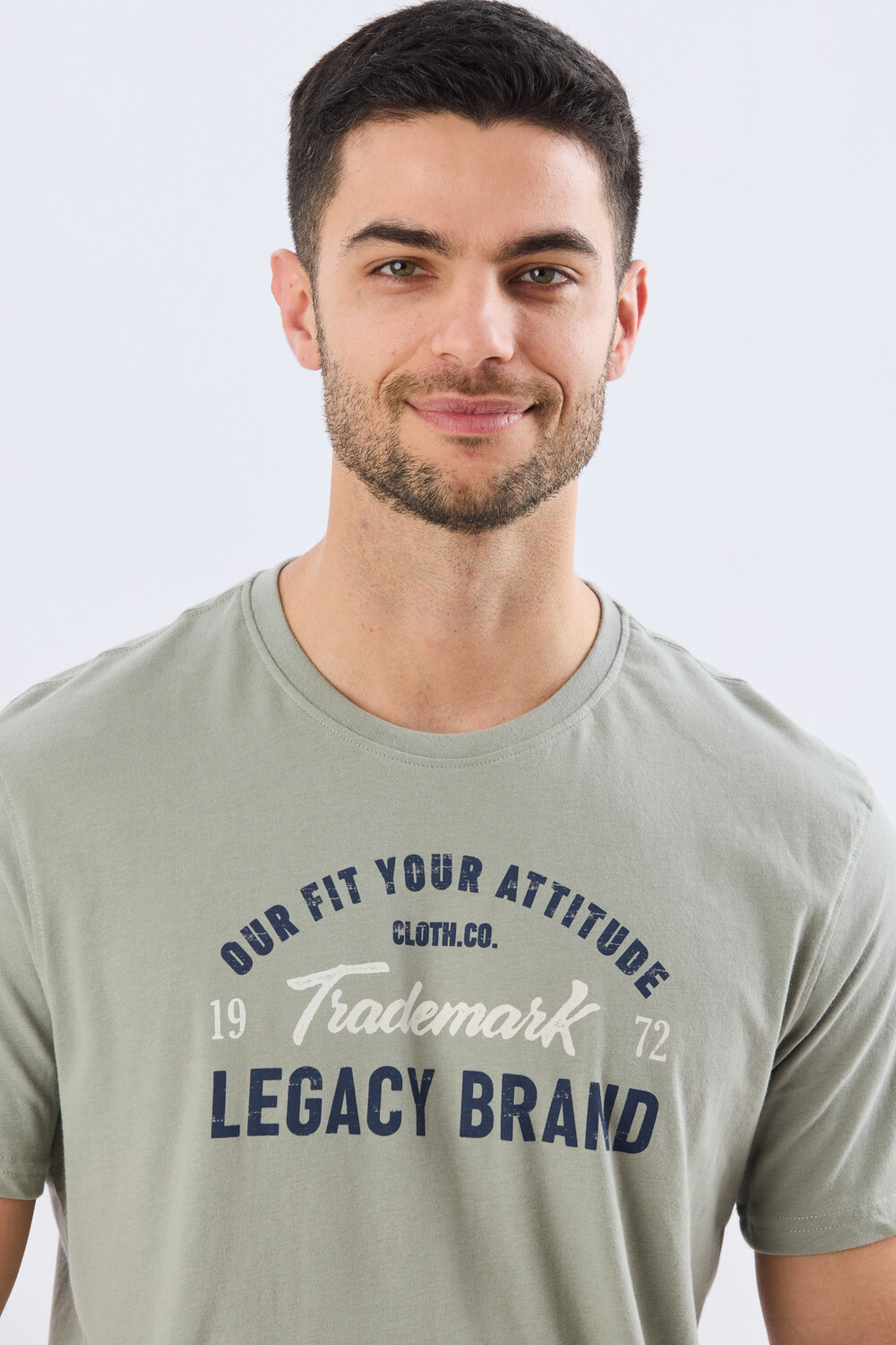 REMERA ESTAMPADA DE ALGODÓN Pistacho
