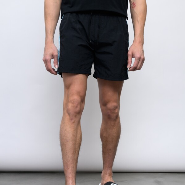 SHORT DE BAÑO TRUCKER Umbro Hombre 027