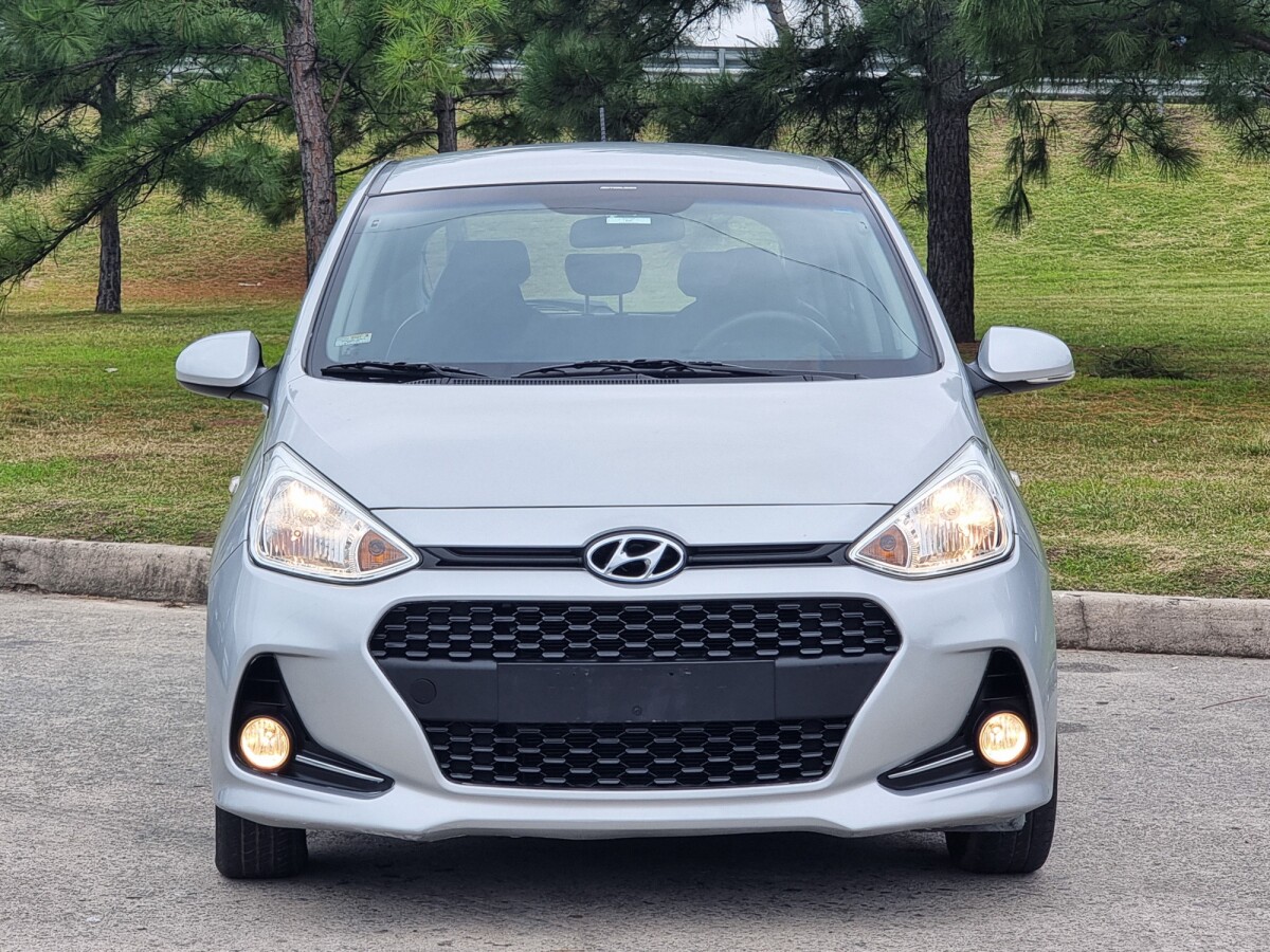 Hyundai Grand i10 GL 1.25 Extra Full| Permuta / Financia Hyundai Grand i10 GL 1.25 Extra Full| Permuta / Financia