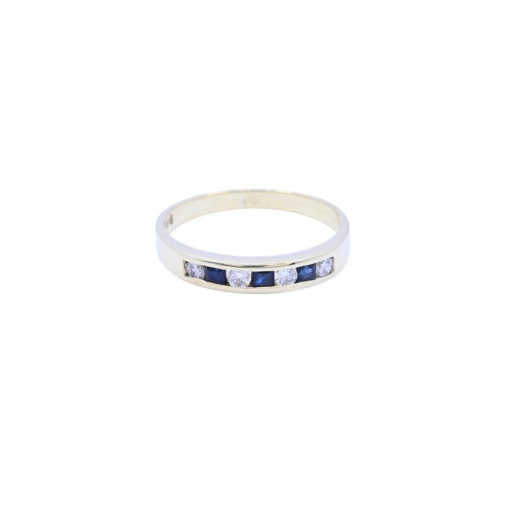 Anillo medio sin fin oro 18k con zafiros y brillantes. Anillo medio sin fin oro 18k con zafiros y brillantes.