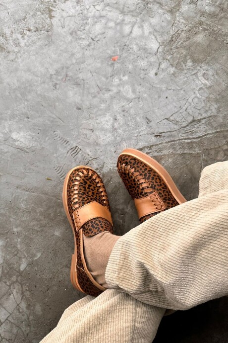Mocasin Vol2 Cheetah