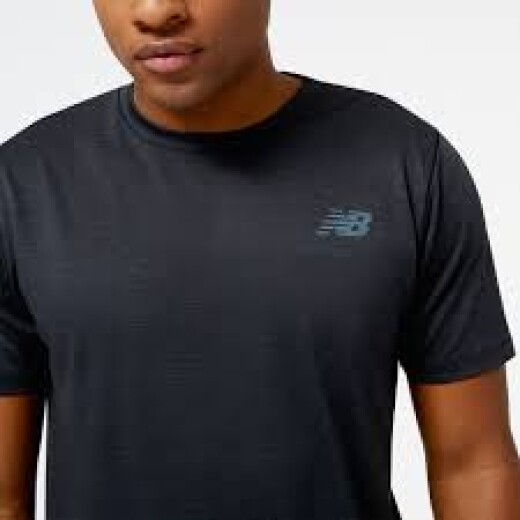 Remera New Balance Running Hombre Tenacity S/S Top Black S/C